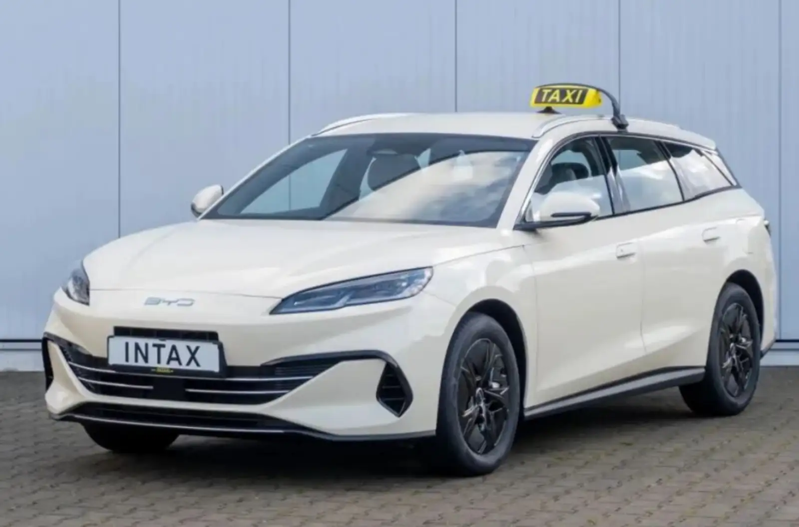 BYD Replaces Mercedes as German Taxi Mainstay