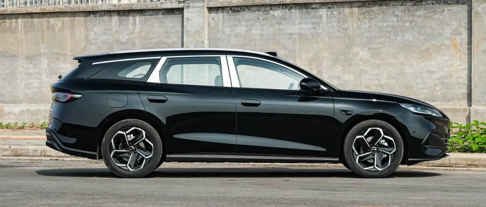 BYD Replaces Mercedes as German Taxi Mainstay