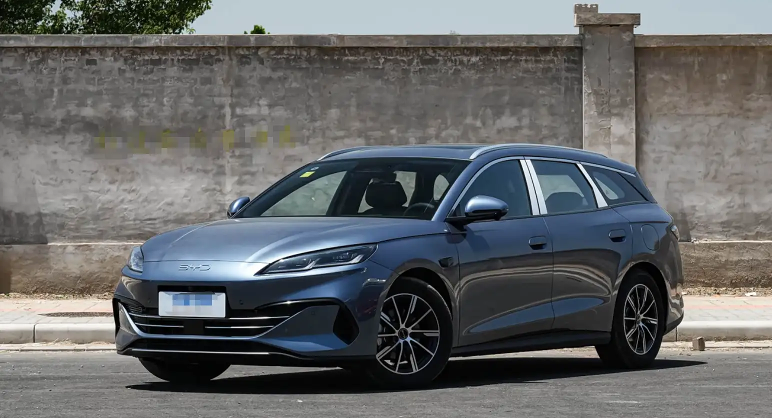 BYD Replaces Mercedes as German Taxi Mainstay